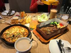 -必胜客(城西银泰店)