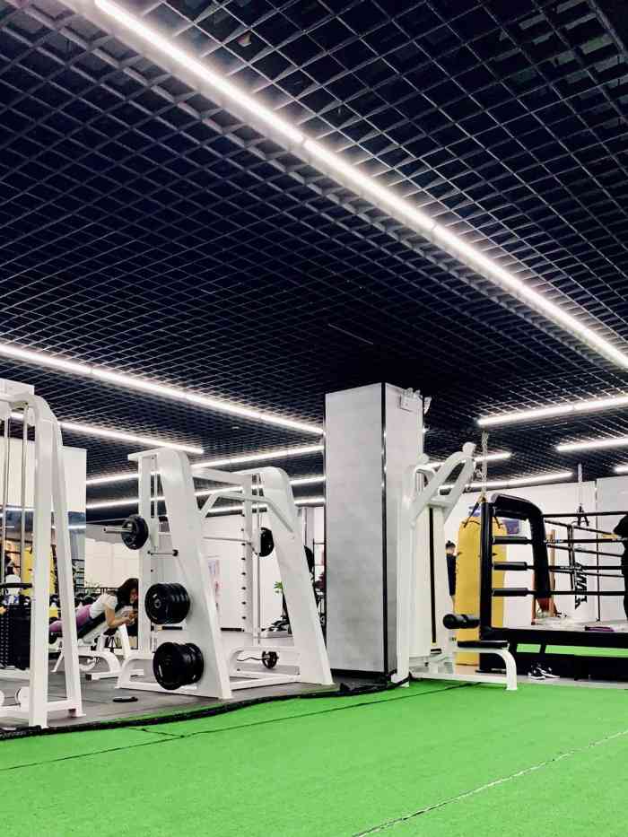 源健健身(天元东路店)-"出差去南京 看到大众点评附近有一家拳击健.