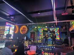 -Famous肥猫墨西哥音乐餐吧(五棵松华熙LIVE店)