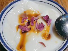 -云阿蛮云南生烫牛肉米线(奉贤路店)