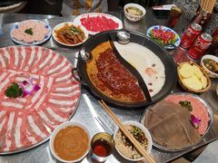 -朱光玉火锅馆·太原旗舰(钟楼街店)