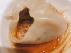 蟹粉小笼包-鼎泰丰(德基广场店)