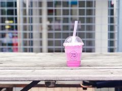 火龙果香蕉奶昔-73coffee(创智天地店)
