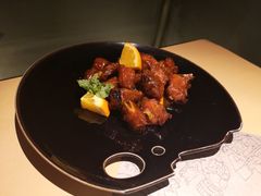 -穹六人间 people 6(岳阳路店)