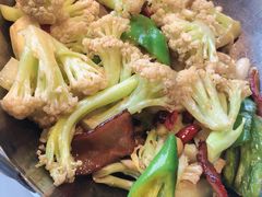 干锅腊肉花菜-避风塘·老港味餐厅(虹口龙之梦店)