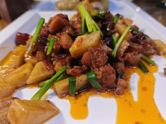 -隔壁老王·家常云南菜(花巷店)