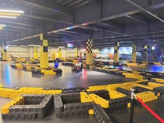 -极限PLAY运动娱乐新世界·团建派对潮玩休闲馆·室内蹦极高空游乐园