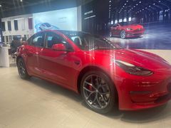 -TESLA 特斯拉(上海太古汇体验店)