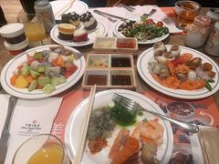 -咖啡苑自助餐厅·中国大饭店