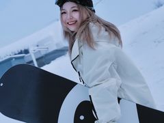 -中旅松花湖滑雪场