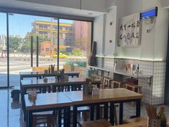 -黔江鸡杂•剁椒卤肉饭(蟠龙小学店)