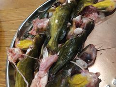 -咱屯子铁锅炖直营店(保利店)