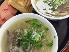 精选羊肉汤-郝刚刚羊杂割(柳巷店)