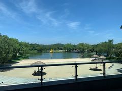 -上海佘山世茂艾美酒店