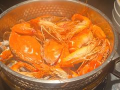 -钱小奴海鲜自助黑金店(杭州滨江龙湖店)