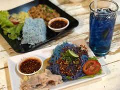-蝶豆花蓝面条