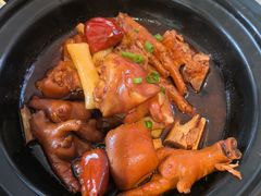 -吕氏焗小鲜•海鲜青岛菜(八大关店)