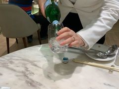 -香港百合居(LCM置汇旭辉广场店)