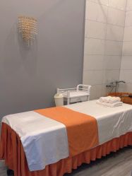 -菩羽·专业美胸·连锁养护中心