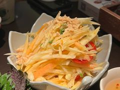 -大头虾越式风味餐厅(光明广场店)