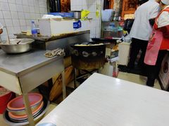 大堂-黄阿姨锅贴大王(万航渡路店)