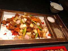 牛肉粒-荣公子创意菜