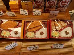 -矢场猪(名古屋站名铁店)