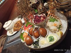 -半岛翡丽海鲜自助餐厅(观风亭店)