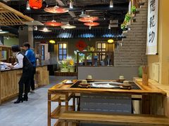 大堂-锅来乐地锅鸡(安亭店)