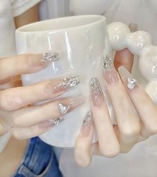 -i.f美甲美睫