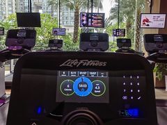 -威克健身游泳(万菱汇店)