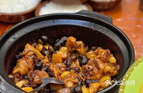 Braised Snail with Chicken