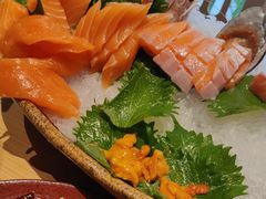 -花和海鲜自助(梅江店)