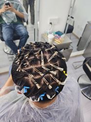 -LILI·HAIR SALON理理造型