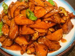 -靠山屯东北农家菜(八龙桥雅苑店)