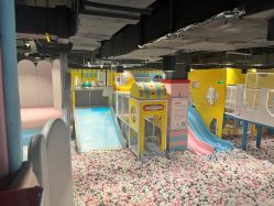 -汤姆猫亲子乐园(保利Mall店)