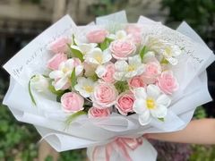 -亭亭鲜花店(中山北路店)