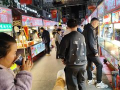 -正宁路小吃夜市