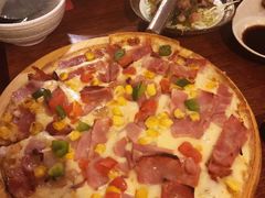-玛格萝妮比萨屋(四平店)