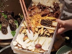-野·大山里土鸡火锅(万科里店)
