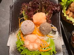 -湊湊火锅·茶憩(杭州湖滨银泰in77店)