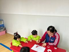 -四叶草托育园(张江园店)