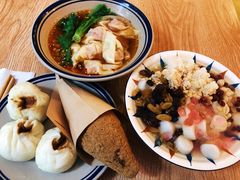 麻人抄手-正南齐北·老街糯米团(洪崖洞店)