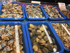 -宝燕海货工场(长江国际店)
