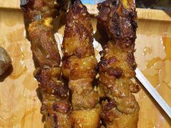 -乡村馕坑肉·烧烤·新疆菜·本地人更爱吃(阿勒泰首店)