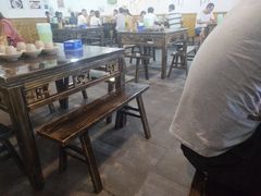 -聚八方土菜馆(余松路店)