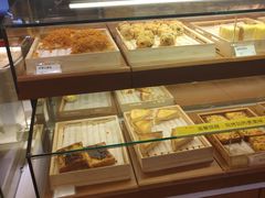面包甜点陈列柜-一鸣真鲜奶吧(汇金店)
