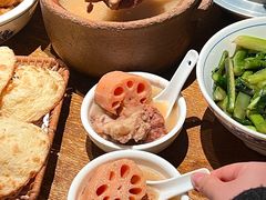 -鱼头泡饭·湖北菜·非物质文化遗产(岳家嘴总店)