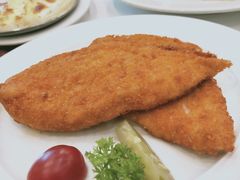 酥炸猪排-小白桦西餐厅