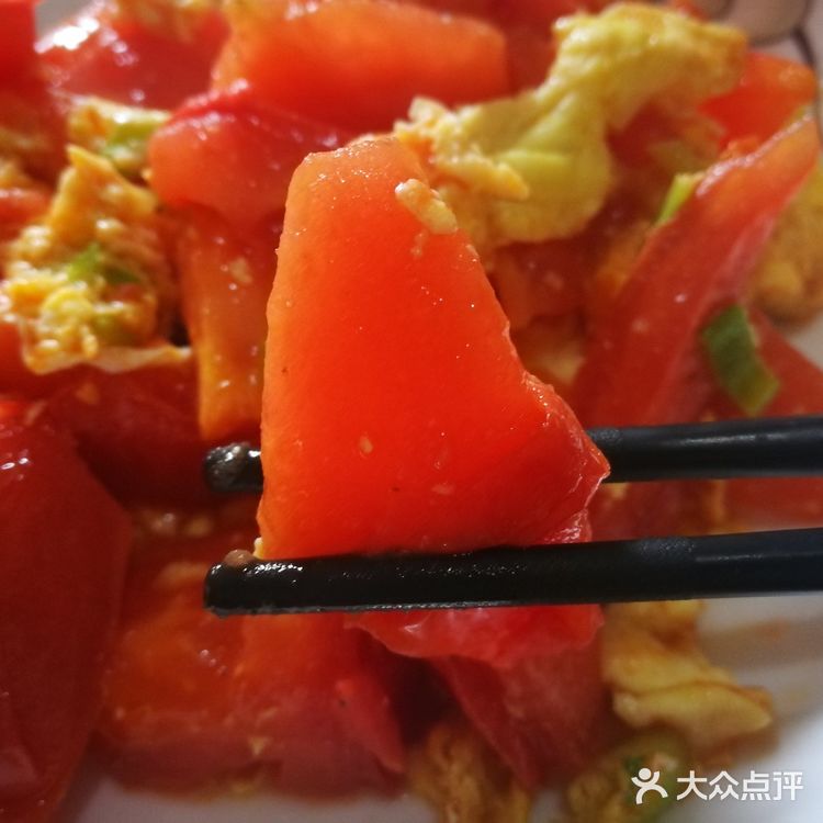 放糖的西红柿炒鸡蛋更好吃